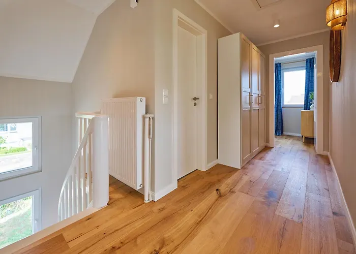 Lykke Hus - Fridas Ausblick Og *